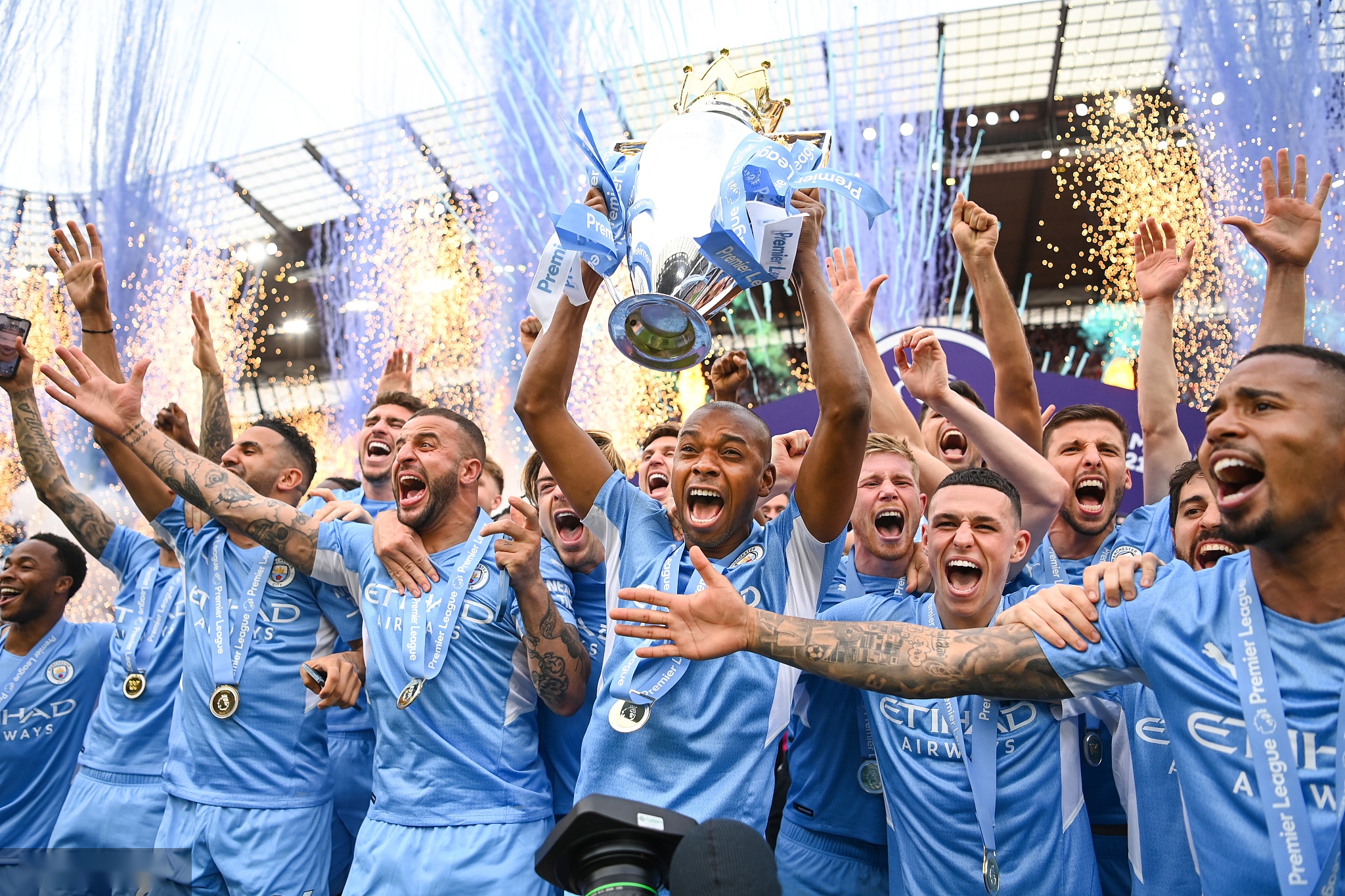 赛中展现出 赛中展现出